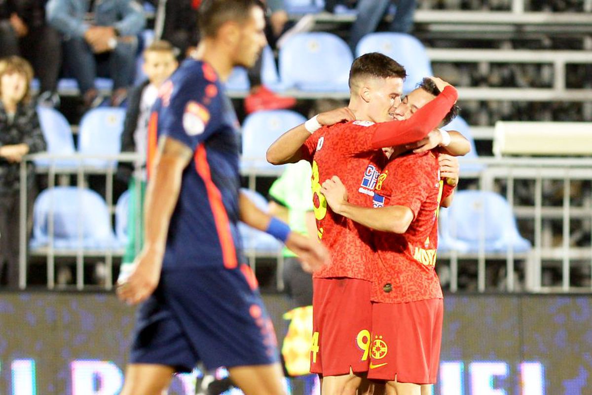 Metaloglobus - FCSB 0-2 // Puștii-minune au învins ursuleții! Roș-albaștrii se califică fără emoții în optimile Cupei României