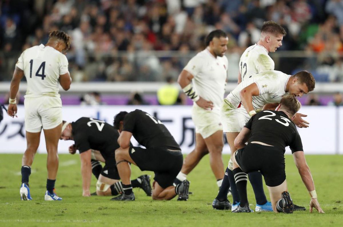 CUPA MONDIALĂ // FOTO Surpriză mare la Cupa Mondială de Rugby » Anglia învinge Noua Zeelandă, 19-7, și e în finală