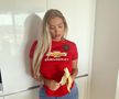 GALERIE FOTO Cea mai hot fană a lui Manchester United a încins imaginația „diavolilor”