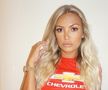 FOTO Cea mai hot fană a lui Manchester United a încins imaginația „diavolilor”: „Mă poți urmări doar dacă iubești echipa”