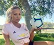 FOTO Cea mai hot fană a lui Manchester United a încins imaginația „diavolilor”: „Mă poți urmări doar dacă iubești echipa”