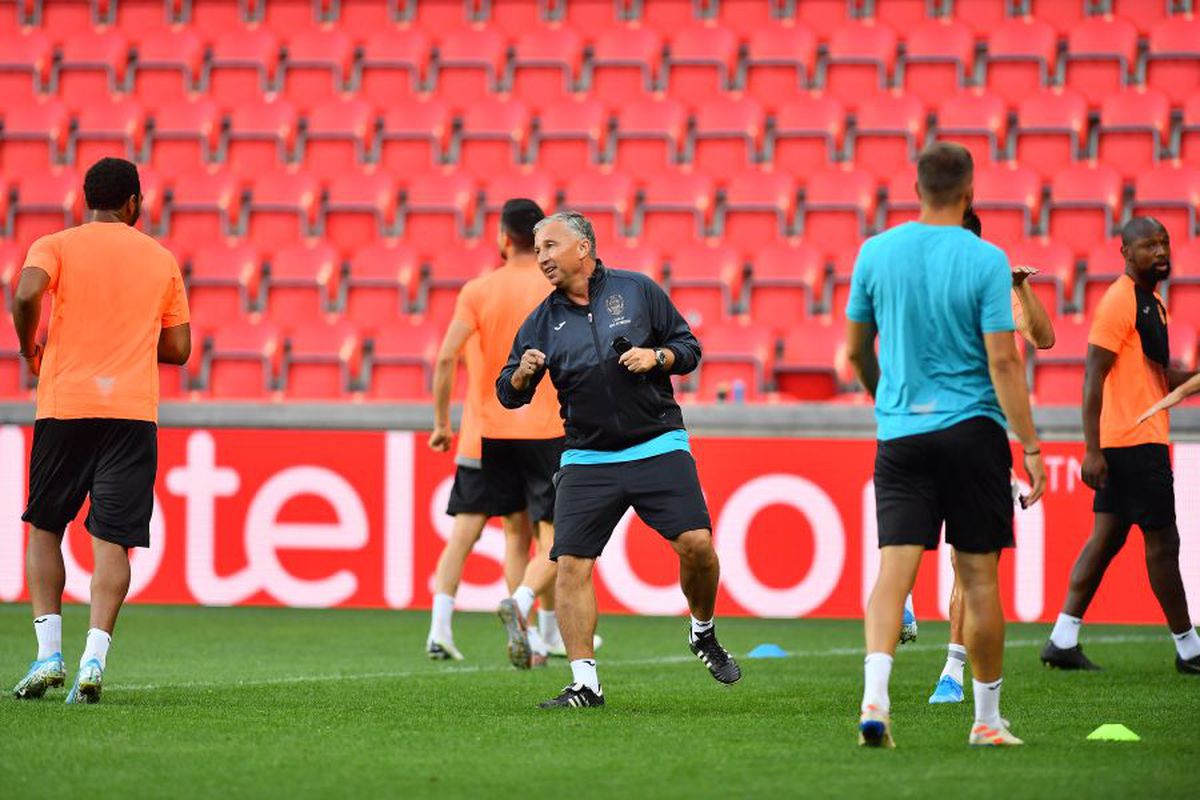 SLAVIA PRAGA - CFR CLUJ // VIDEO+FOTO Dan Petrescu se teme: „Slavia putea câștiga Europa League!” + Remarcă un detaliu surprinzător: „E inuman!”