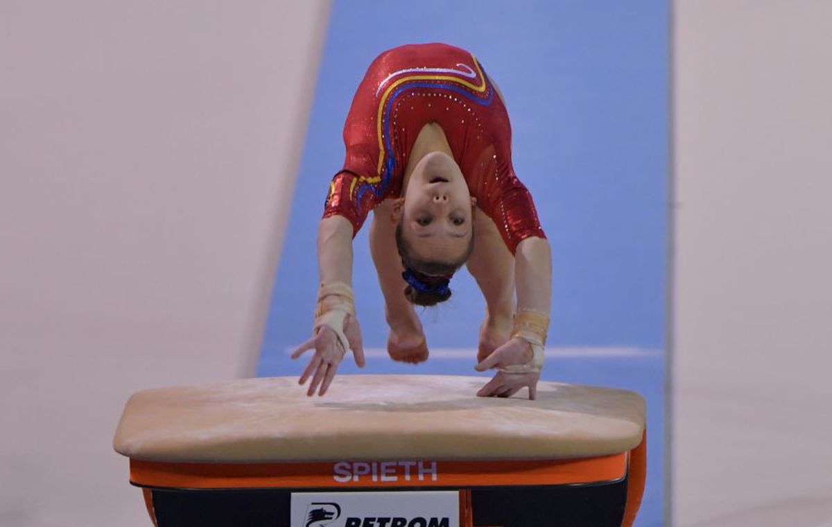 Cu speranță și emoții spre Stuttgart » Echipa feminină de gimnastică a României merge la Mondiale cu un singur gând: Tokyo 2020