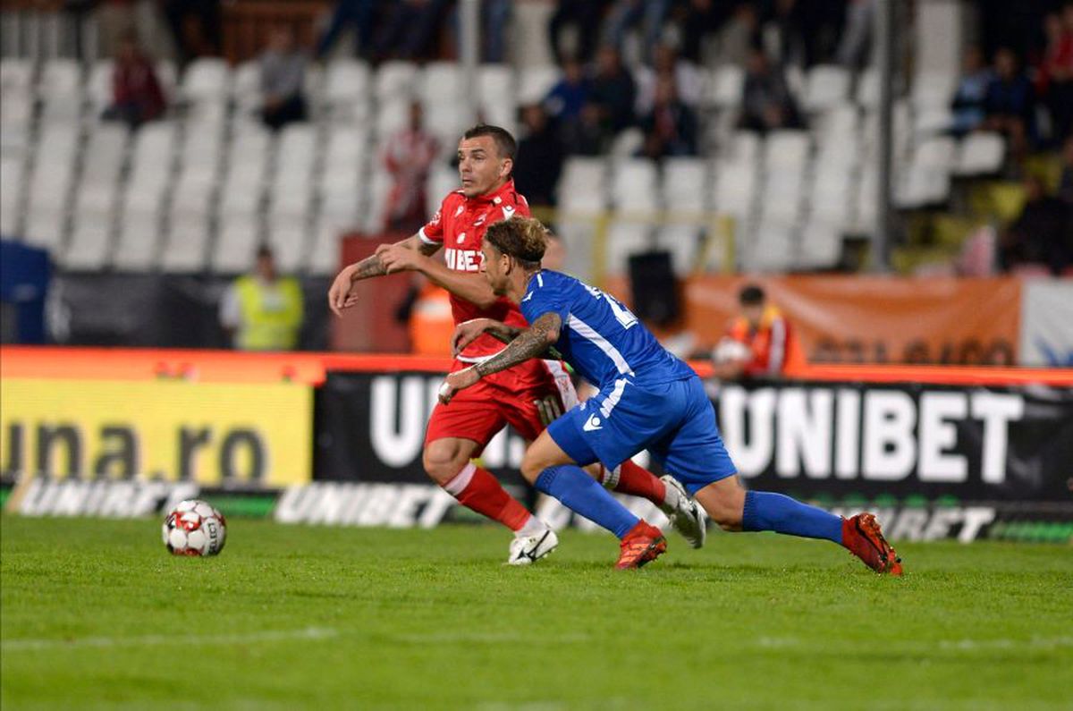 DINAMO - VOLUNTARI 2-1 // FOTO+ VIDEO Se vede play-off-ul! Dinamo luptă în tranșee cu Voluntariul, dar izbutește să-și adjudece punctele!