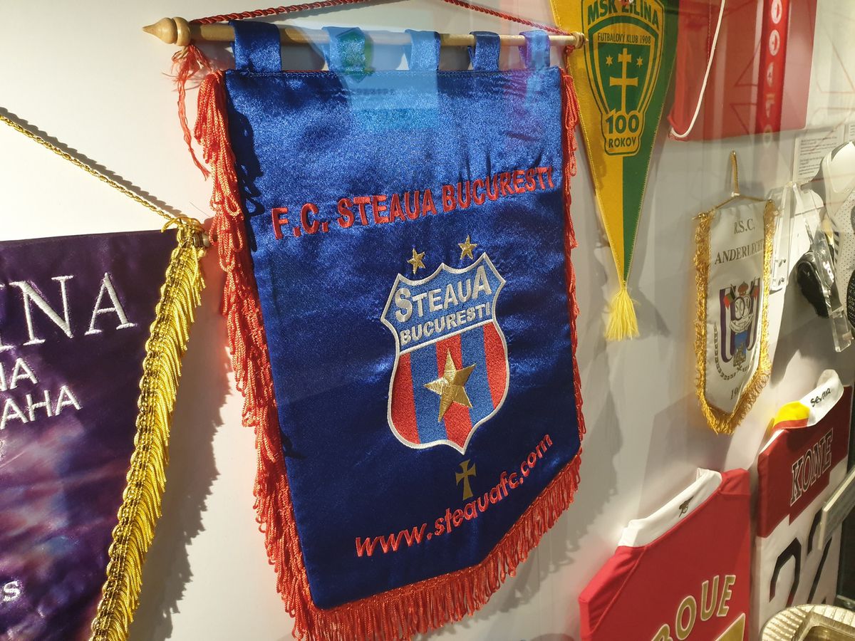 SLAVIA PRAGA - CFR CLUJ // FOTO&VIDEO Cehii au păstrat tricoul Stelei de la singurul meci al lui Gheorghe Hagi ca antrenor în grupele Champions League