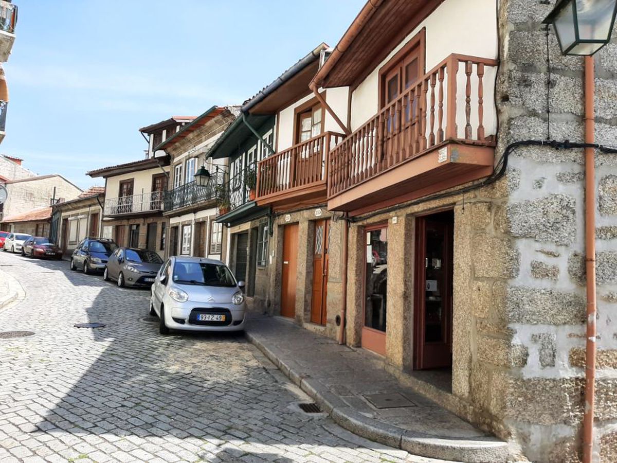 GUIMARAES - FCSB // GALERIE FOTO Moare FCSB unde s-a născut Portugalia? Reportaj GSP din Guimaraes, orașul-poveste care a fost „sâmburele” țării