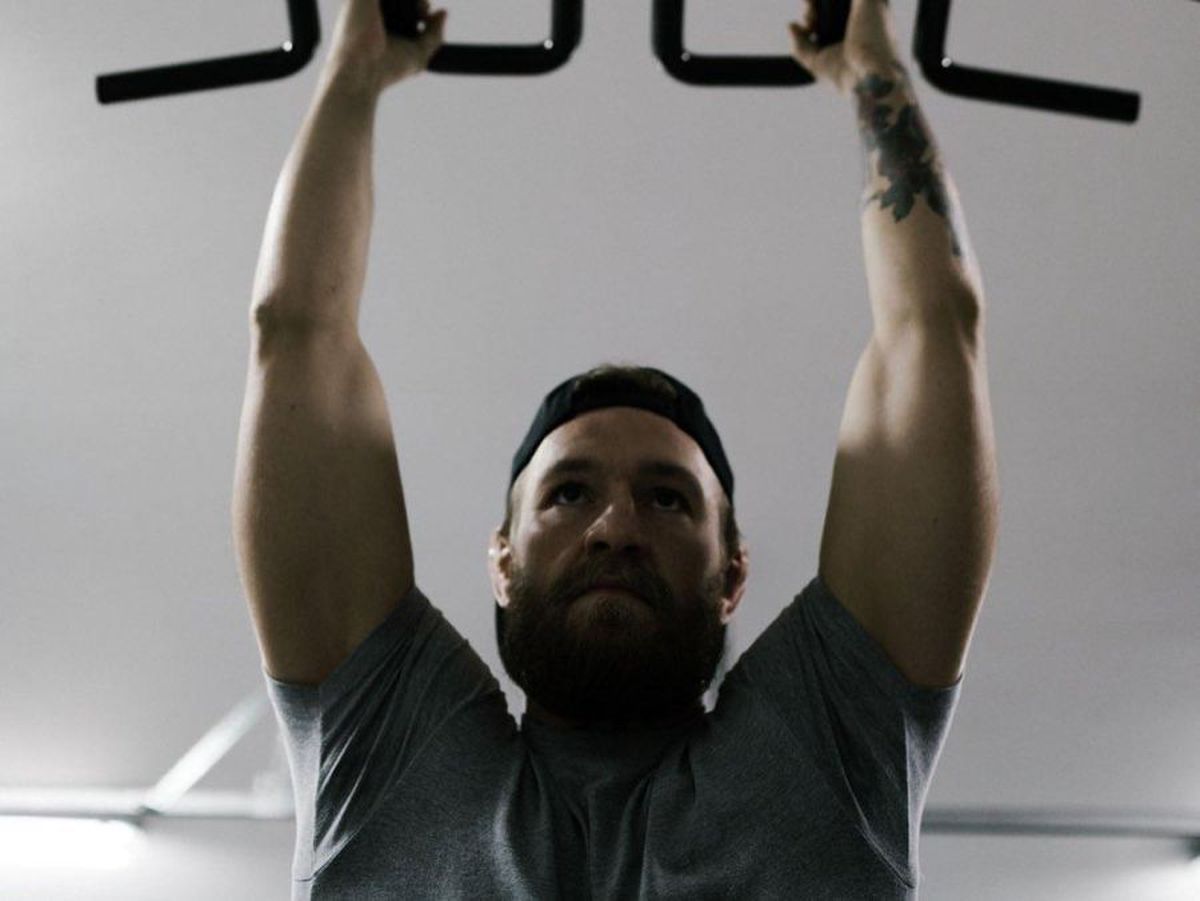 VIDEO + FOTO Câinele e cu ochii pe el » Conor McGregor se pregătește pentru revenirea în ring!