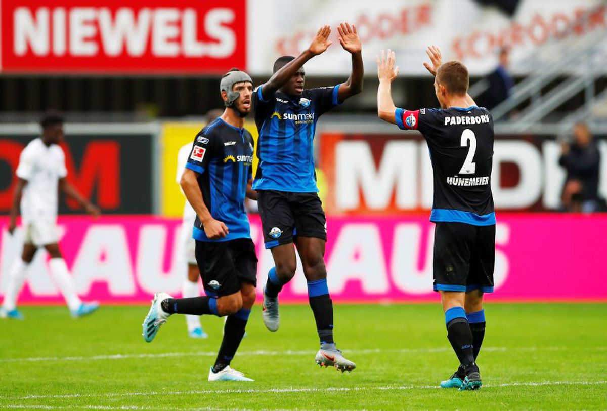 PADERBORN - BAYERN MUNCHEN 2-3 //VIDEO + FOTO Manuel Neuer a încasat un gol de la 30 de metri! Bavarezii urcă pe primul loc în Bundesliga