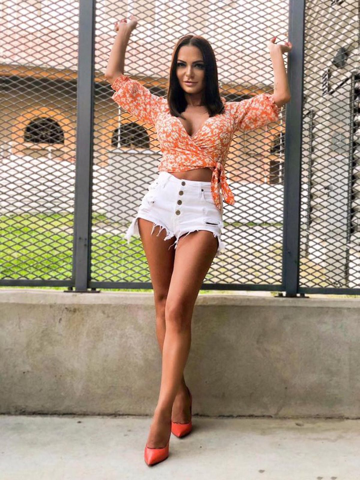 GALERIE FOTO A fascinat generații întregi! Andreea Antonescu are un corp de invidiat, ce pare de adolescentă!