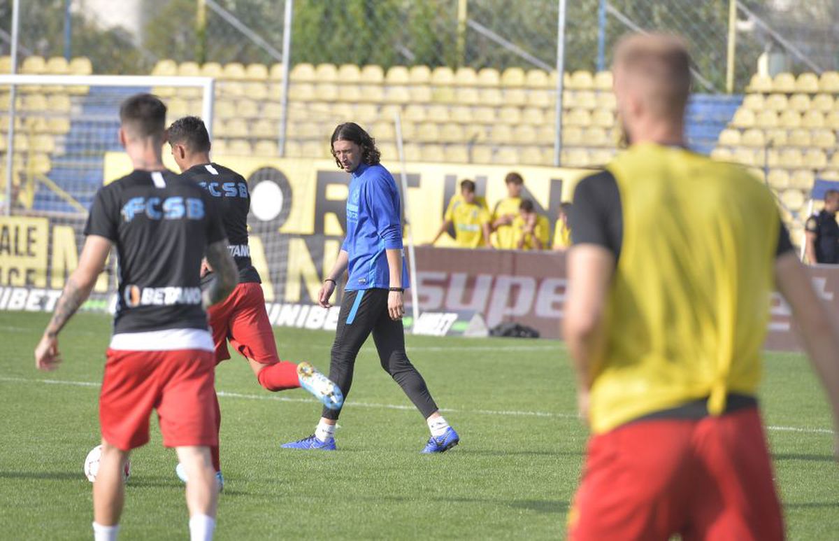 ACADEMICA CLINCENI - FCSB 0-3 // FOTO+VIDEO Cei mai buni de pe locul 8 » Au marcat toate „perlele” lui Gigi Becali