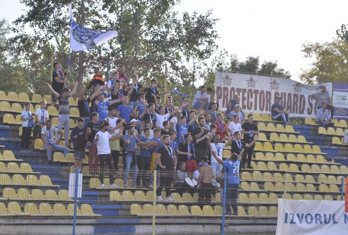 ACADEMICA CLINCENI - FCSB 0-3 // FOTO+VIDEO Cei mai buni de pe locul 8 » Au marcat toate „perlele” lui Gigi Becali