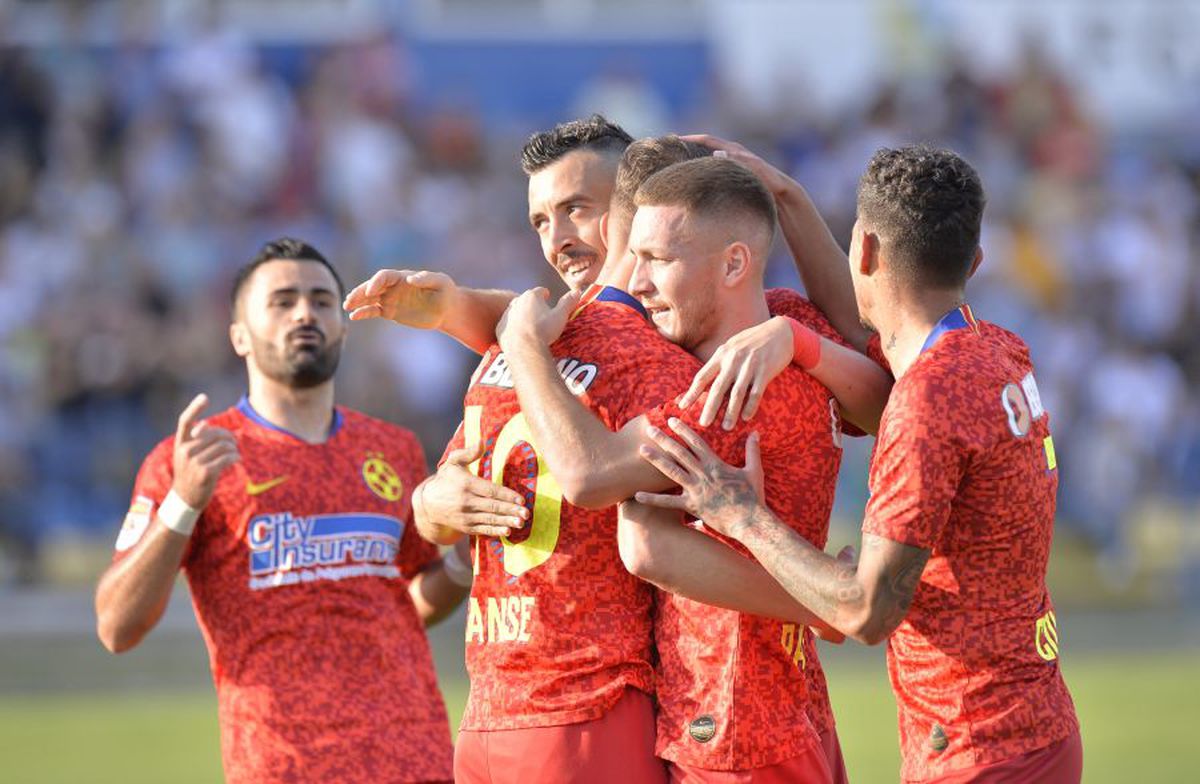 ACADEMICA CLINCENI - FCSB 0-3 // FOTO+VIDEO Cei mai buni de pe locul 8 » Au marcat toate „perlele” lui Gigi Becali