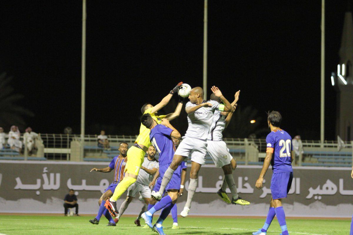 FOTO Al Taee - Al Kawkab 0-1 » Claudiu Niculescu, învins acasă la al doilea meci din Arabia Saudită