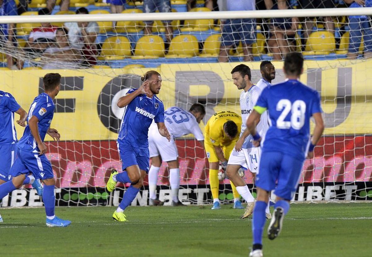 VOLUNTARI - CRAIOVA 1-2 // VIDEO+FOTO » Oltenii înving greu la Voluntari și se apropie de liderul CFR Cluj