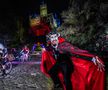 FOTO & VIDEO // A fost nebunie la Castelul Bran! 10 ore de competiție nocturnă, sufletele neadormite și un show colosal la Vampire Trails