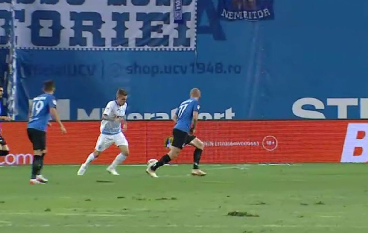 CRAIOVA - VIITORUL // FOTO+VIDEO Gazonul, în continuare inamicul fotbaliștilor pe „Ion Oblemenco”