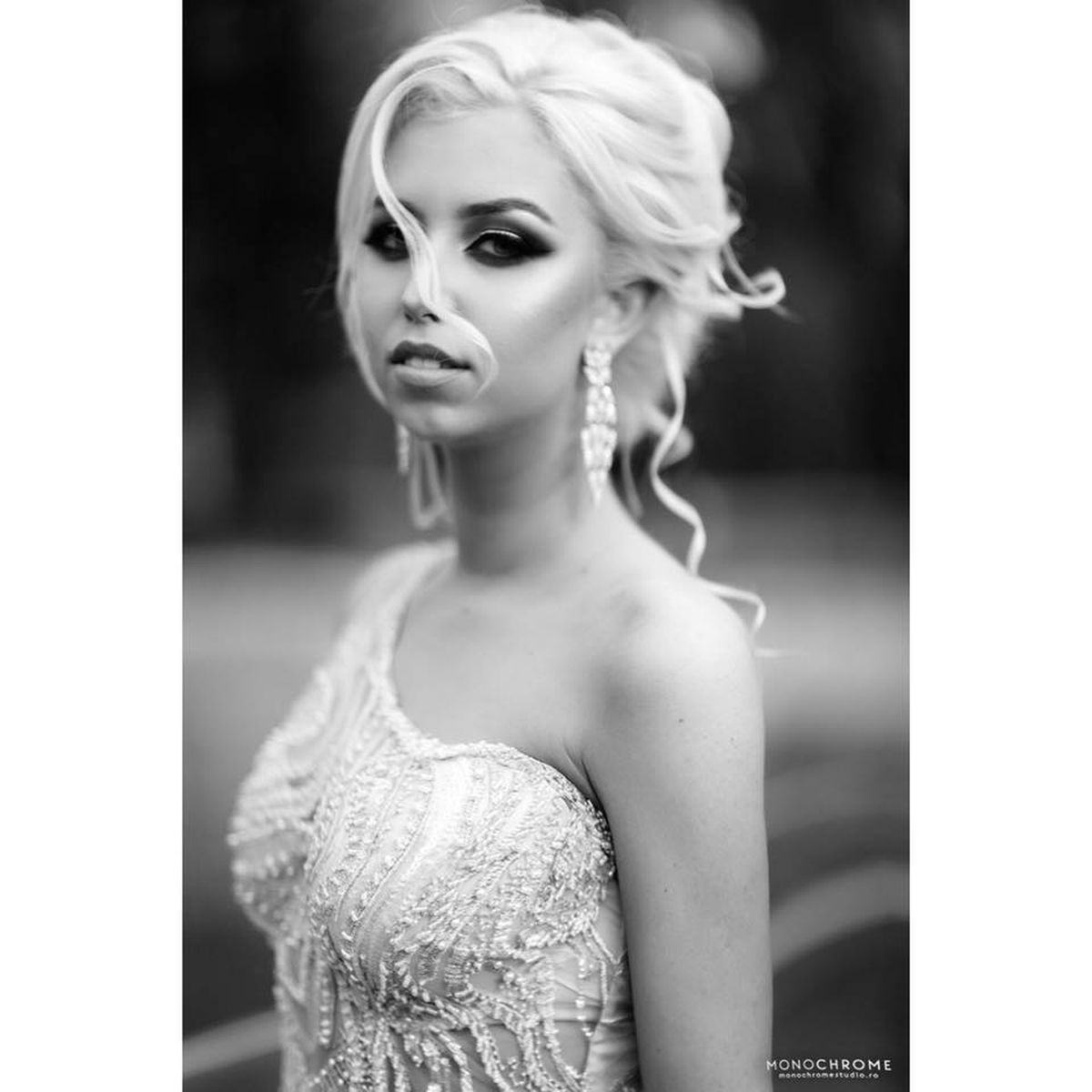 VIDEO+FOTO Cea mai sexy voluntară de la FRF! Va fi prezentă la meciul cu Spania și la EURO 2020