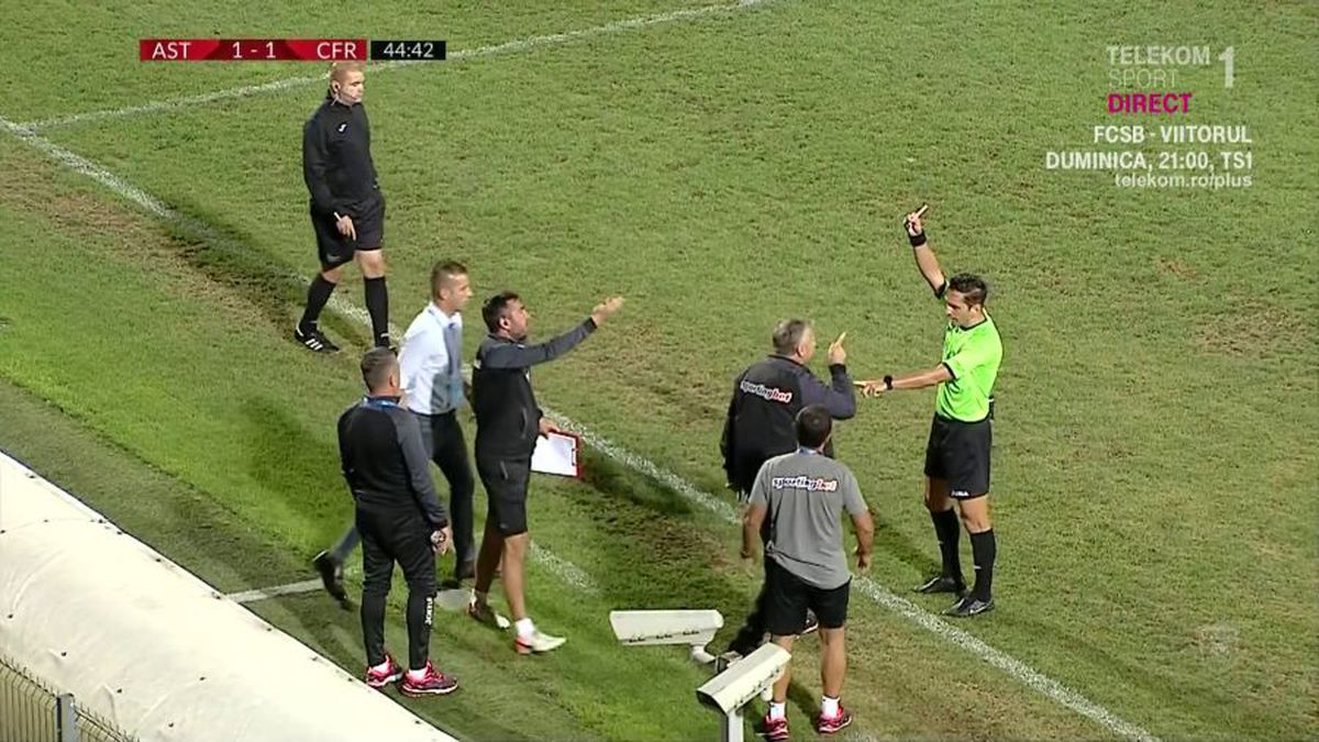 FOTO Dan Petrescu a fost eliminat cu Astra