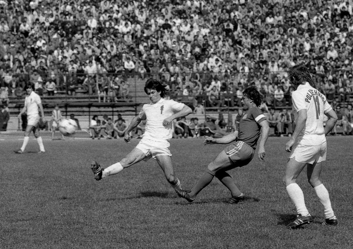 Ion Dumitru #73 » Ce părere avea Liță despre ziariștii de sport în ianuarie 1977: „De el nu-mi place deloc, merge cu Dinamo pe față. Și Ioan Chirilă s-a dat cu Dinamo!”