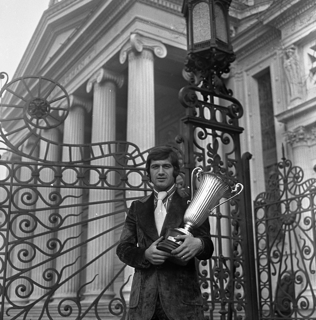 Ion Dumitru #73 » Ce părere avea Liță despre ziariștii de sport în ianuarie 1977: „De el nu-mi place deloc, merge cu Dinamo pe față. Și Ioan Chirilă s-a dat cu Dinamo!”