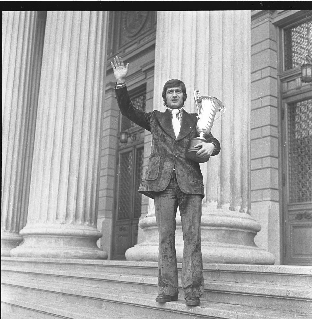 Ion Dumitru #73 » Ce părere avea Liță despre ziariștii de sport în ianuarie 1977: „De el nu-mi place deloc, merge cu Dinamo pe față. Și Ioan Chirilă s-a dat cu Dinamo!”