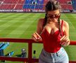 Sara, cea mai sexy profesoară din Anglia, cu ochii pe posibila echipă a lui Drăgușin! A atras toate privirile pe stadion