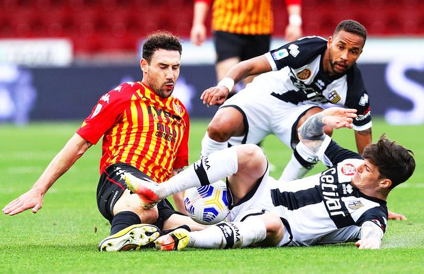 Anul lui Dennis Man! Transformarea radicală, aplaudată în Italia: „De la jucătorul cu o suficiență obositoare la omul decisiv de azi. Sacrificiu, atitudine, geniu”