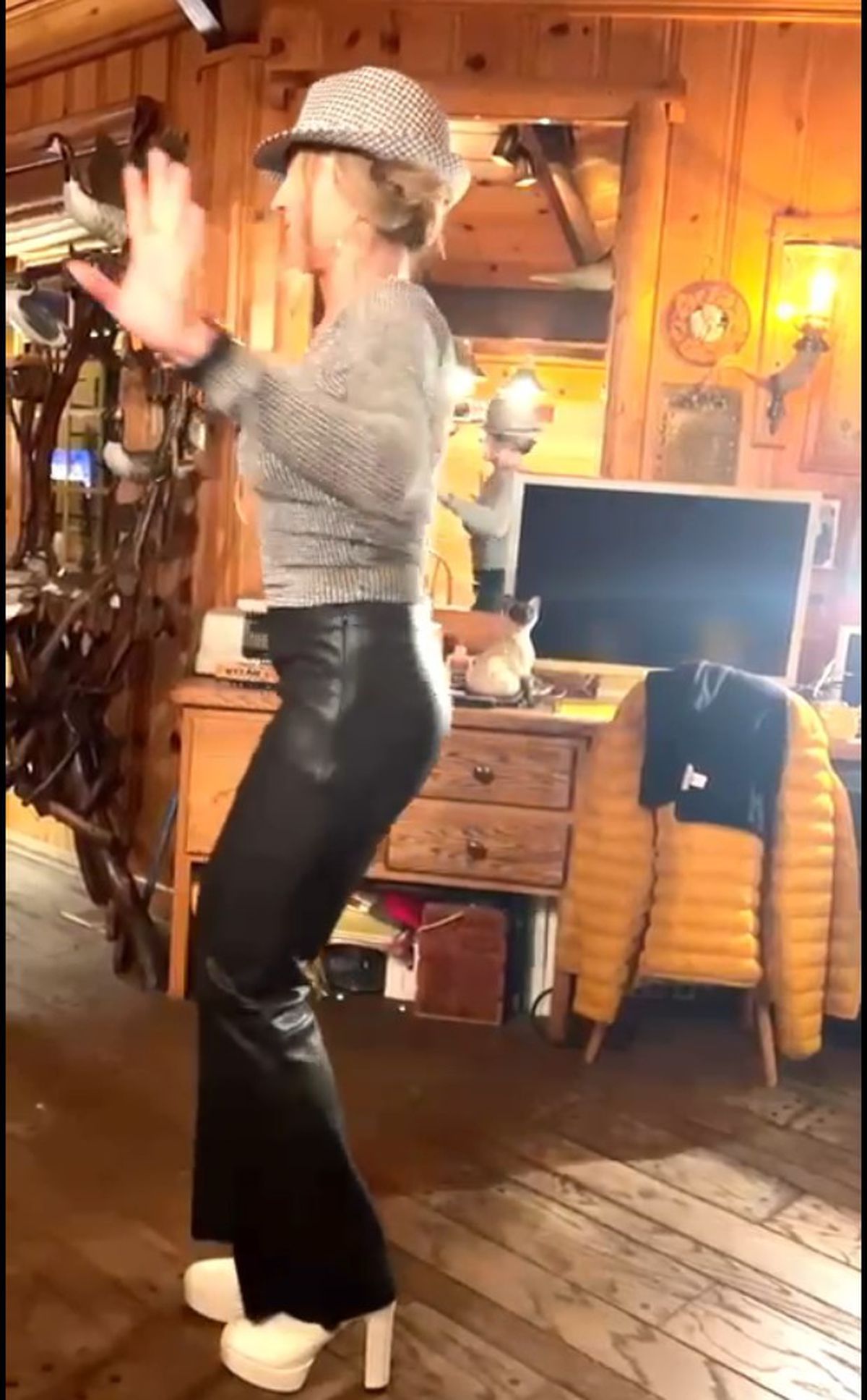 Nadia Comăneci a făcut show de Revelion! Cum s-a distrat în SUA