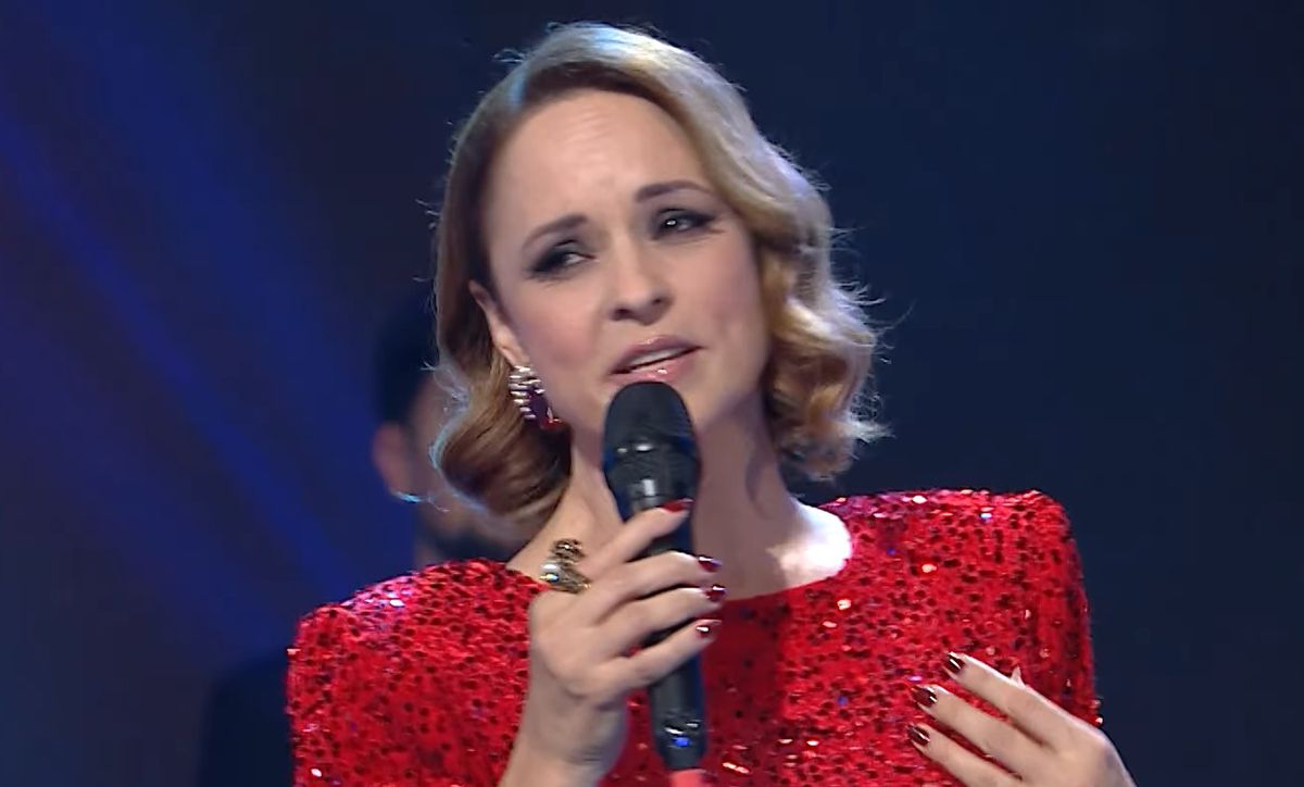 Florin Răducioiu, apariție de senzație de Revelion! A cântat în italiană alături de Andreea Marin