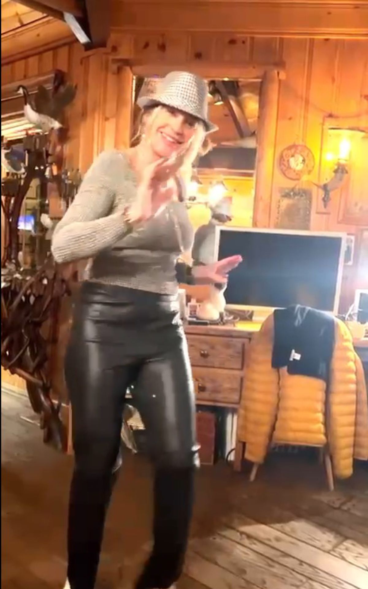 Nadia Comăneci a făcut show de Revelion! Cum s-a distrat în SUA