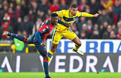 Speriați de suma cerută pentru Drăgușin, au transferat alt fundaș de urgență