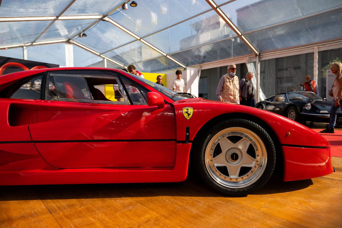 Ferrari F40