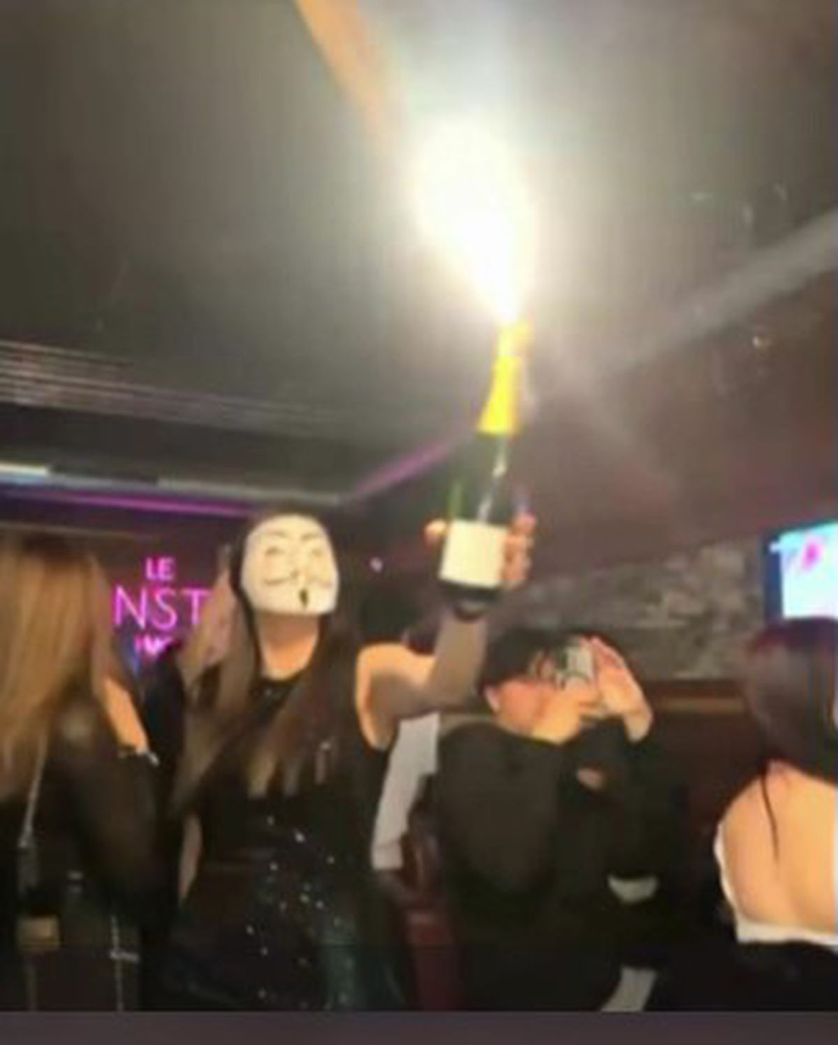 Mărturisirile zguduitoare ale unui salvator: „Pompierii plângeau! Am văzut oameni dezmembrați, murind sub ochii mei” » Fanul lui Lamine Yamal e student la Geneva