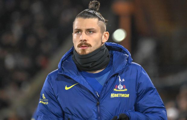 Concurență serioasă pentru Fiorentina » Negociază aducerea lui Radu Drăgușin: „Se discută cifrele mutării de la Tottenham”