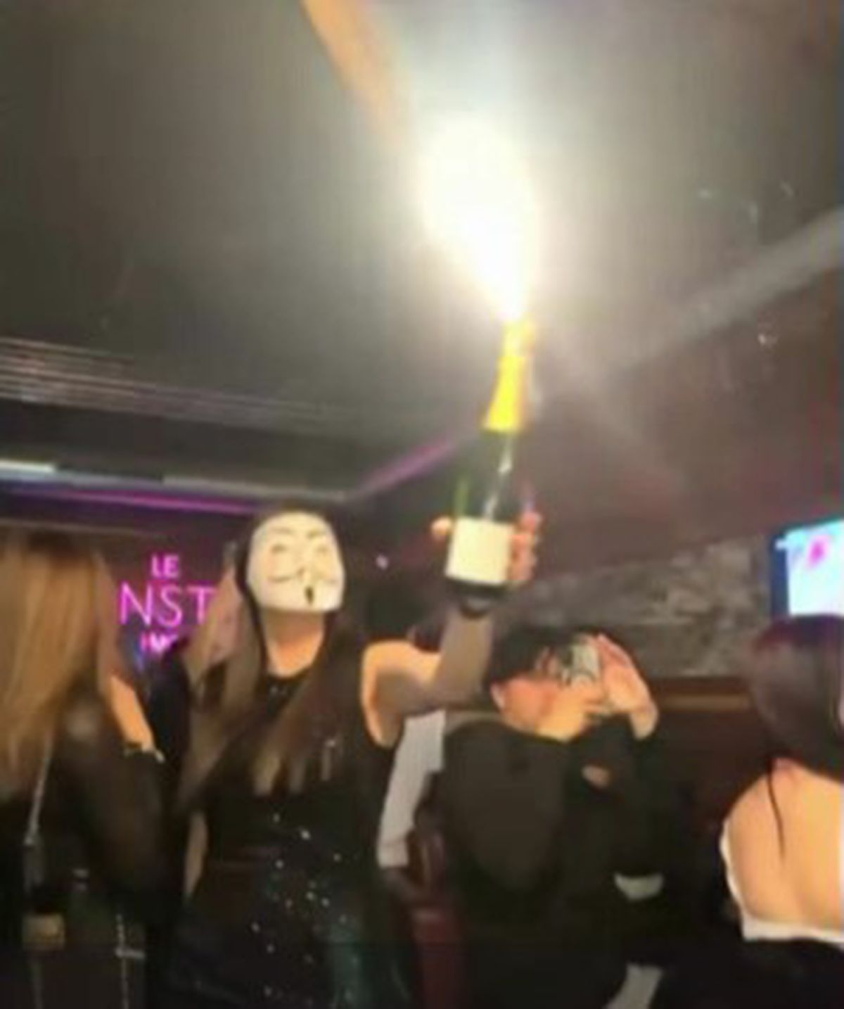 Mărturisirile zguduitoare ale unui salvator: „Pompierii plângeau! Am văzut oameni dezmembrați, murind sub ochii mei” » Fanul lui Lamine Yamal e student la Geneva