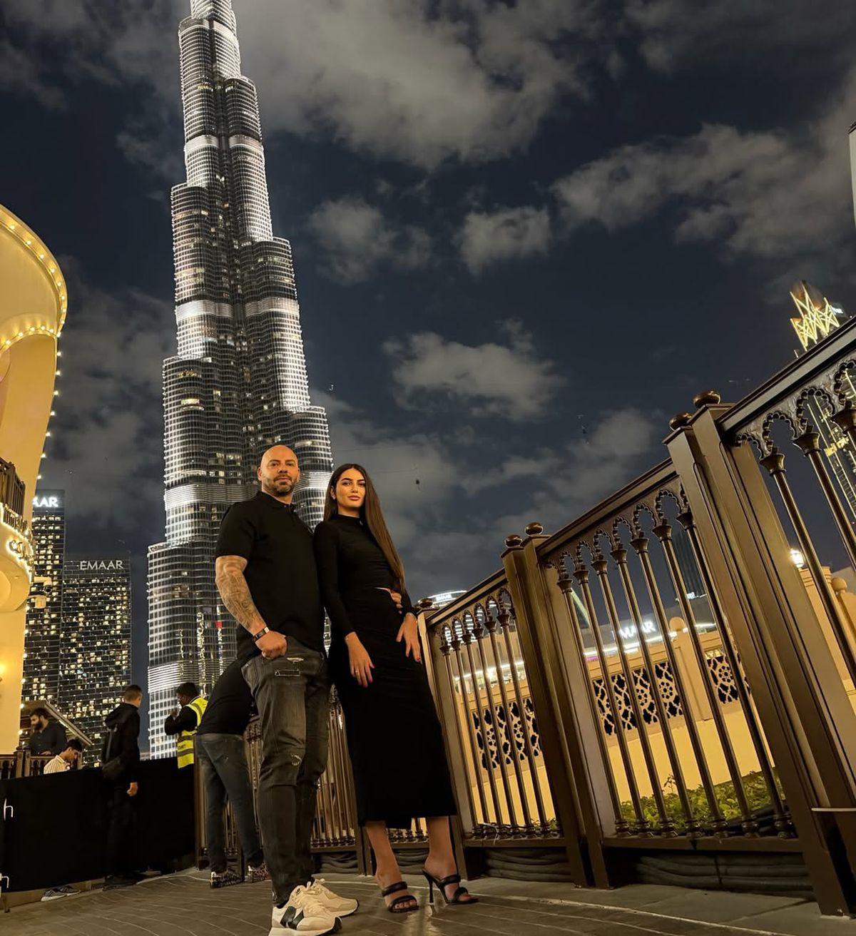 Cum au petrecut sportivii români noaptea de Revelion » O echipă a sărbătorit în cantonament! Cum s-a fotografiat Alibec alături de iubită