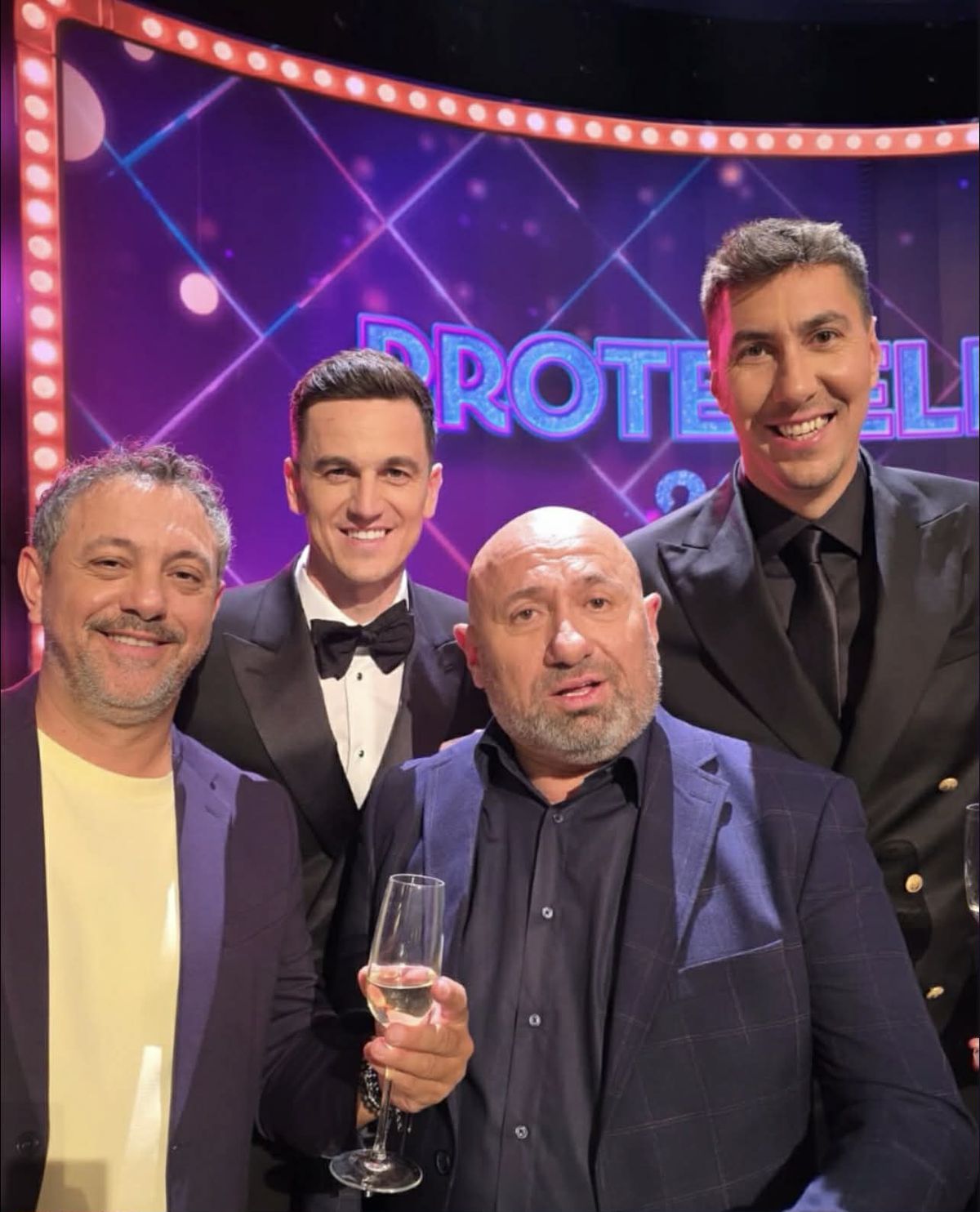 Dan Negru a văzut audiențele de Revelion, în bătălia Pro TV - Antena 1, și a reacționat! A fost și un duel al foștilor fotbaliști