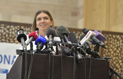 Radu Cosașu: „Simona Halep joacă totuși în două comedii”