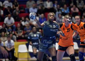 Se despart la vară de o campioană olimpică >> A jucat doar 7 meciuri în Liga Campionilor