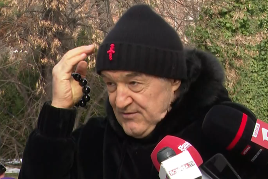 Gigi Becali, patronul FCSB, îi învață pe cei din DDB cum să o salveze pe Dinamo de la faliment.