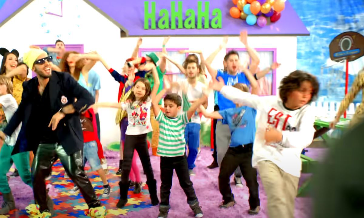 Amenințat cu incendierea mașinii, David Popovici a obținut ordin de protecție