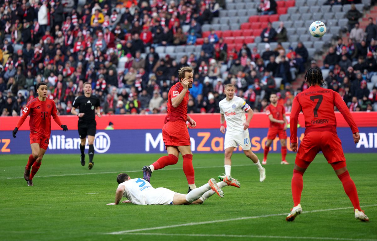 Bayern - Holstein Kiel