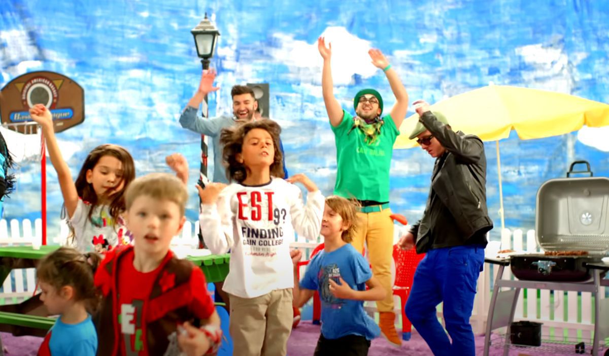 Amenințat cu incendierea mașinii, David Popovici a obținut ordin de protecție