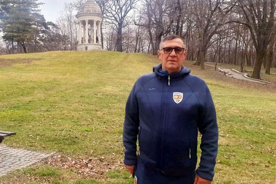 Rodion Cămătaru