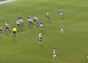 Verdictul specialistului, după ce Rapid a cerut penalty la Cluj: „N-ai cum să spui asta!”