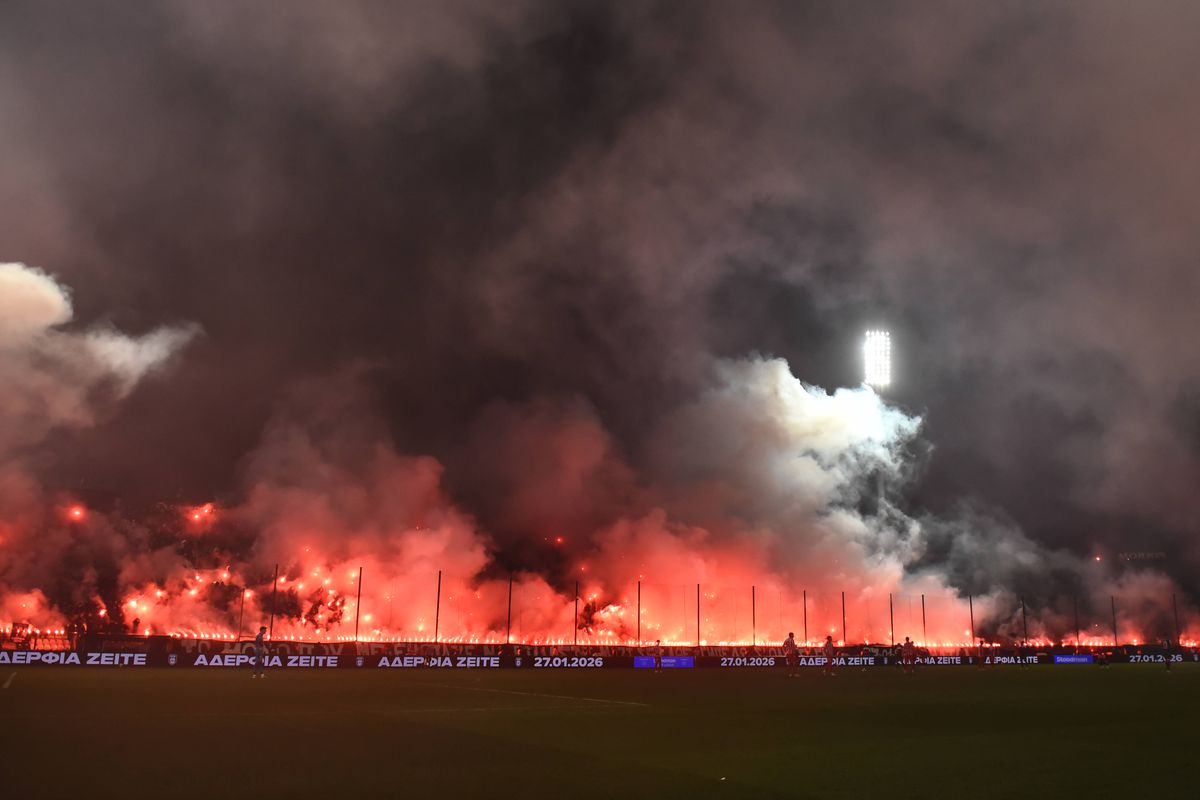 Imagini impresionante la Salonic » Răzvan Lucescu și fanii lui PAOK, la primul meci acasă după tragedia cu cei 7 suporteri