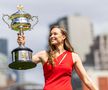 Elena Rybakina cu trofeul de la Australian Open Foto: Imago Images