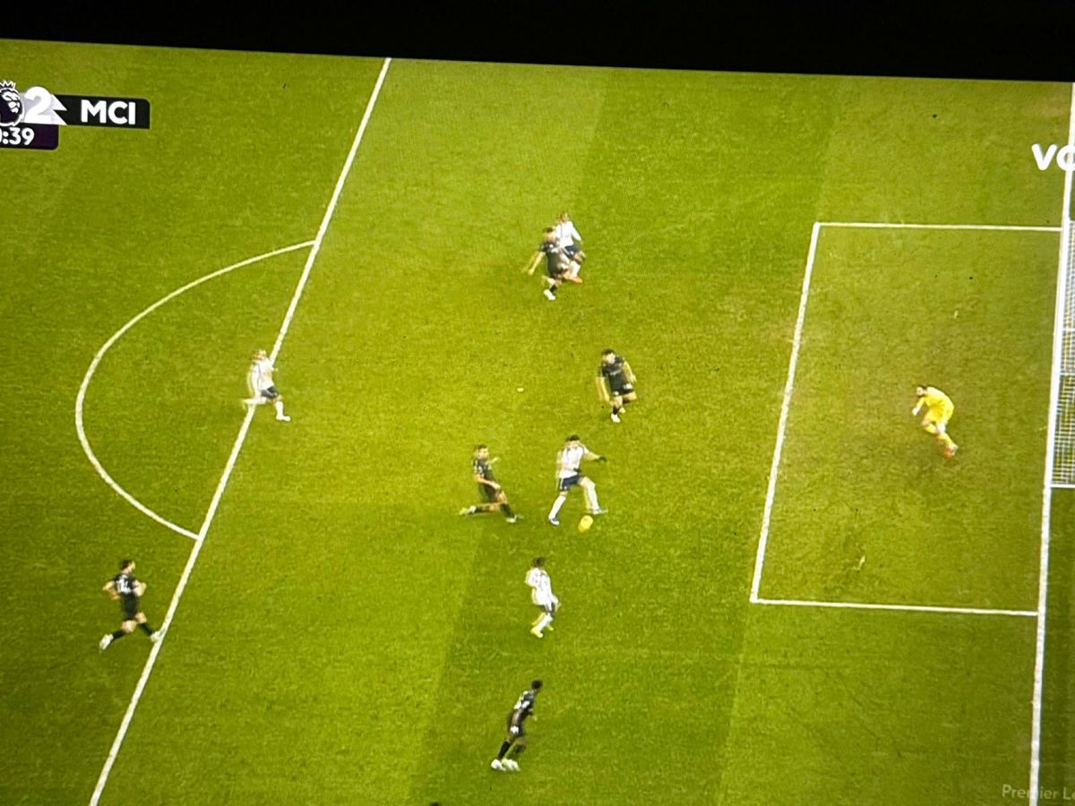 Gol Solanke în Tottenham - Manchester City