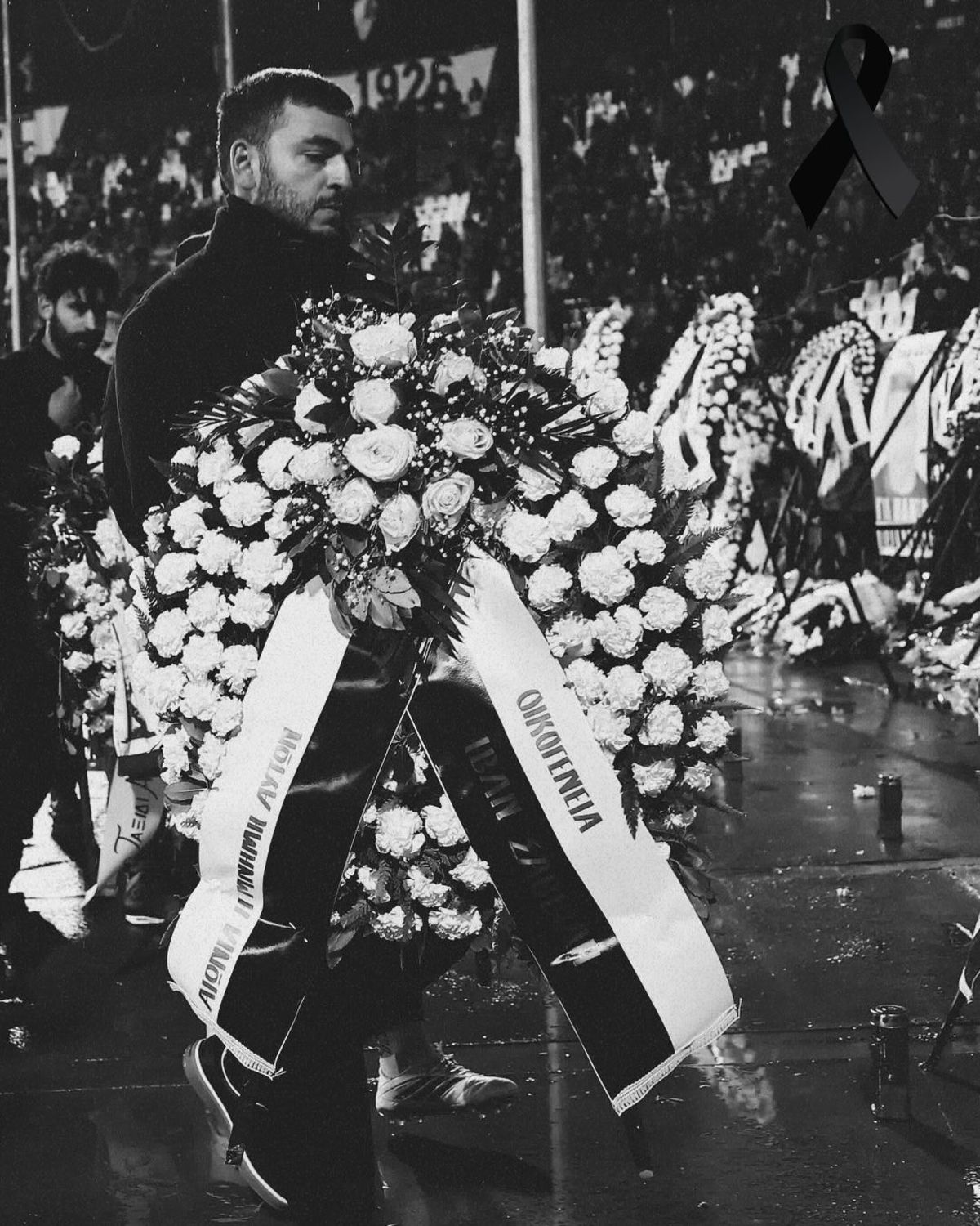 Imagini impresionante la Salonic » Răzvan Lucescu și fanii lui PAOK, la primul meci acasă după tragedia cu cei 7 suporteri