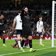 Radu Drăgușin, în acțiune în Spurs - Manchester City // foto: Guliver/gettyimages